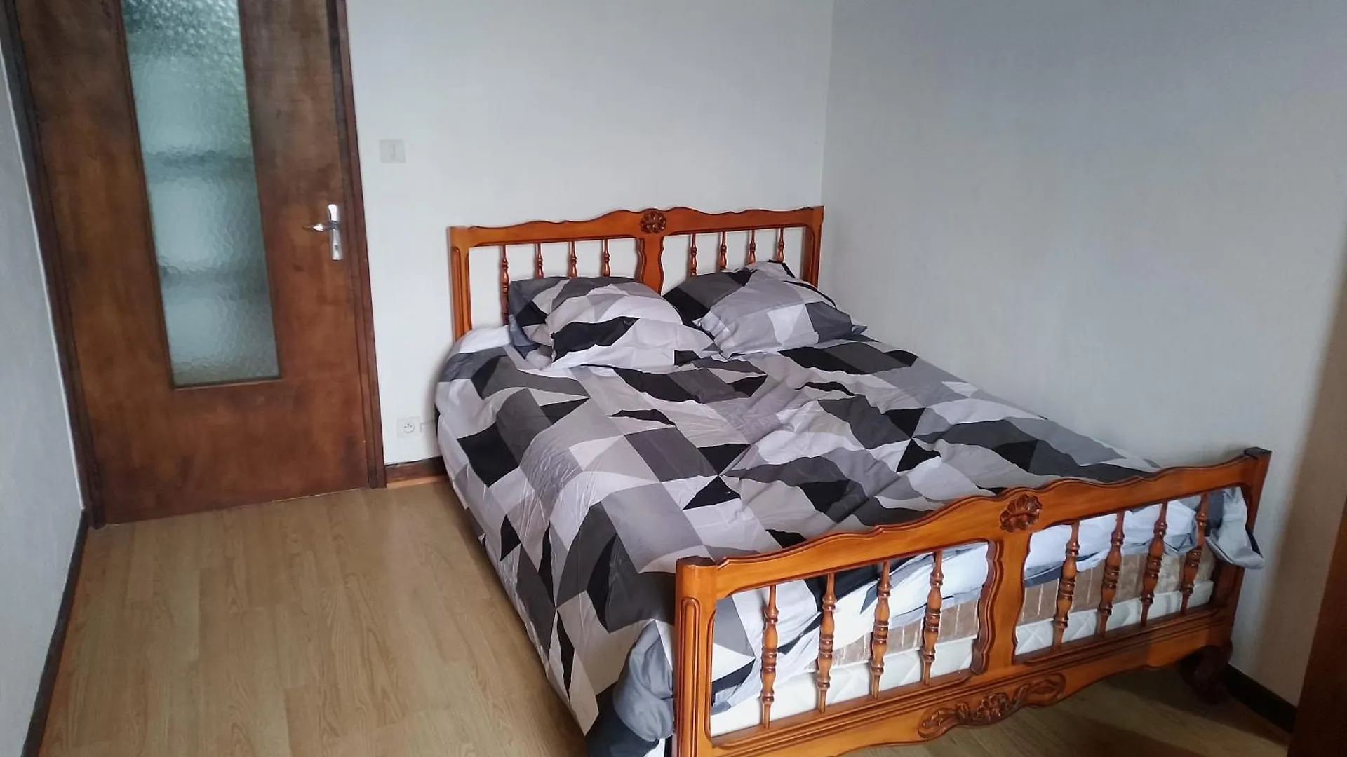 Ferienwohnung Sainte Eulalie Source De La Loire Frankreich