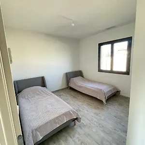  Hébergement de vacances Superbe Maison Chaleureuse France